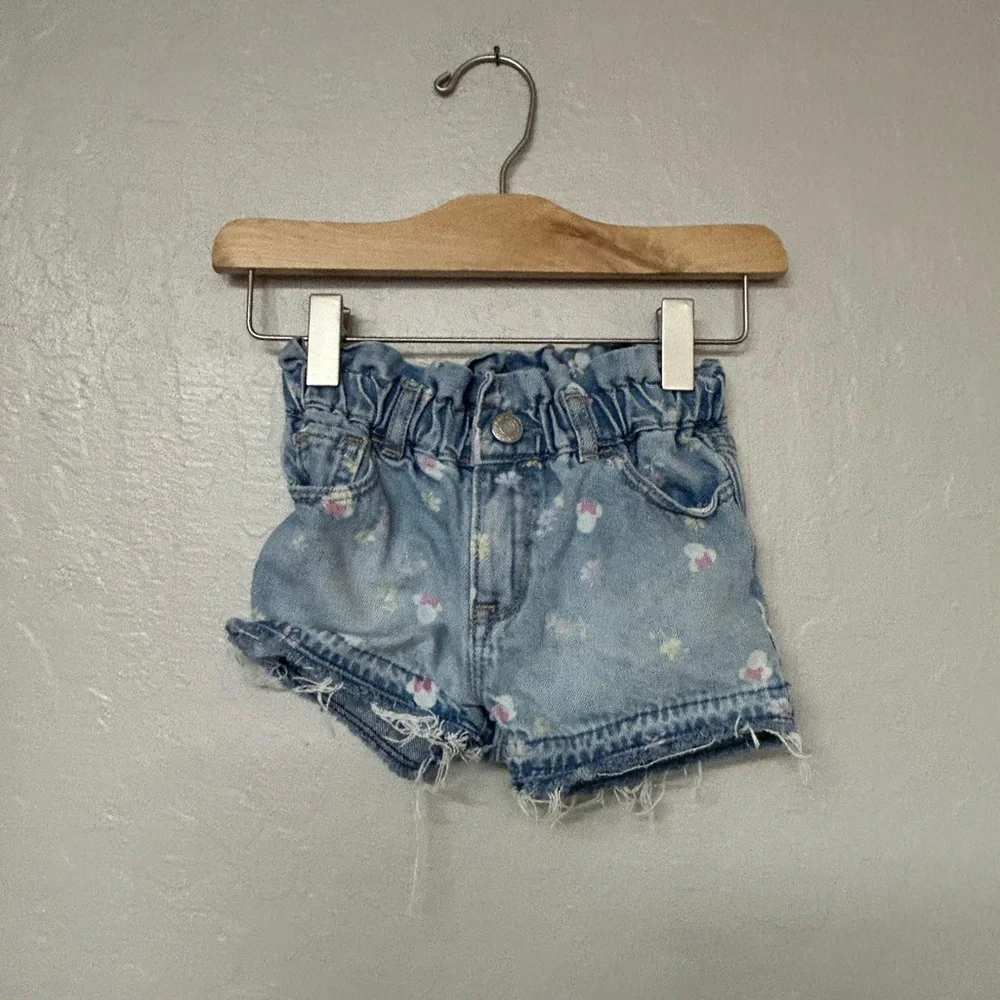 $15 ADD ON Baby Gap‎ shorts 2Y Columbia Patagonia Native Crocs Old Navy Nike